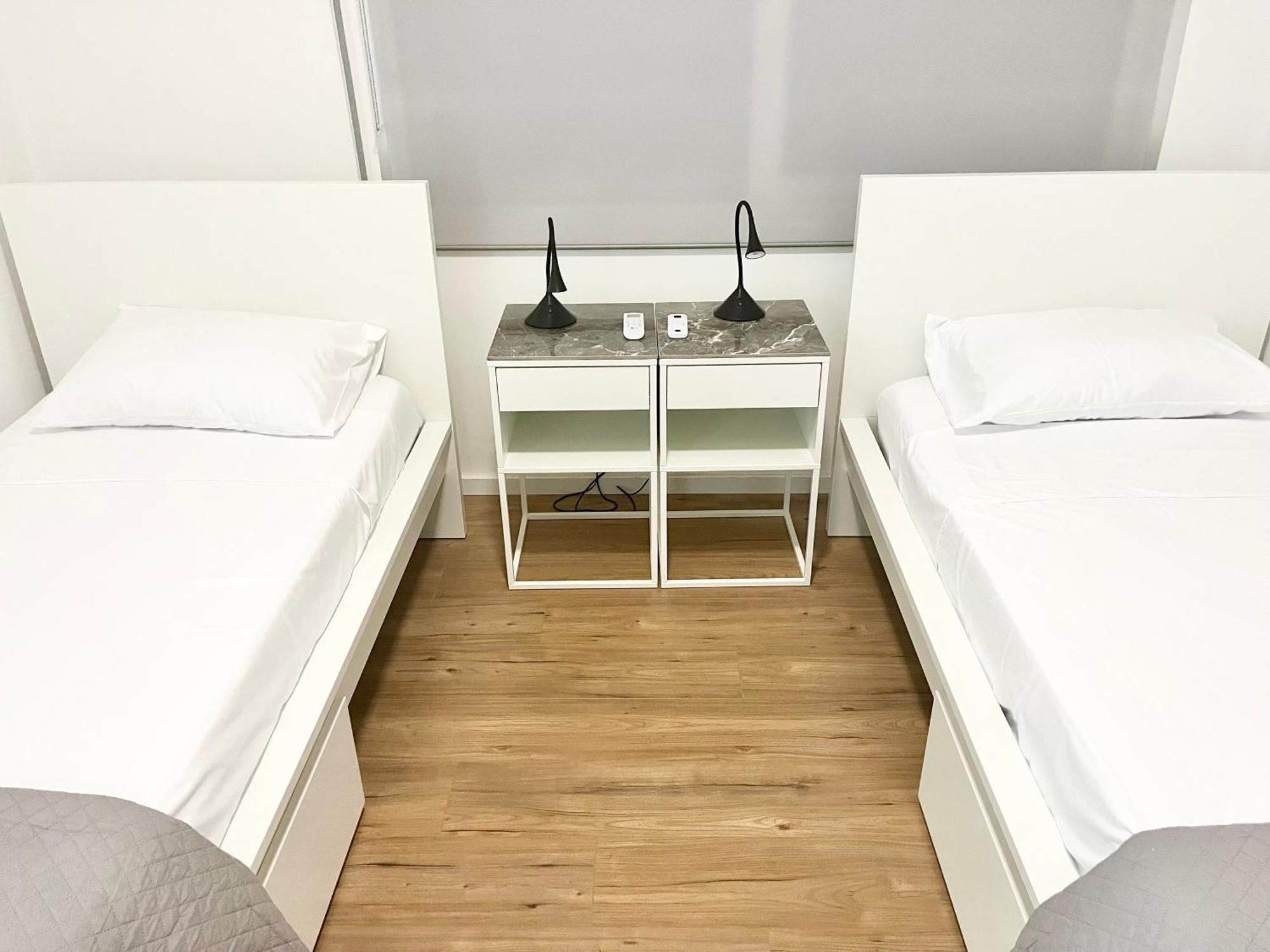 Modern Apartment Near Mckenzie Beach Larnaca Ngoại thất bức ảnh